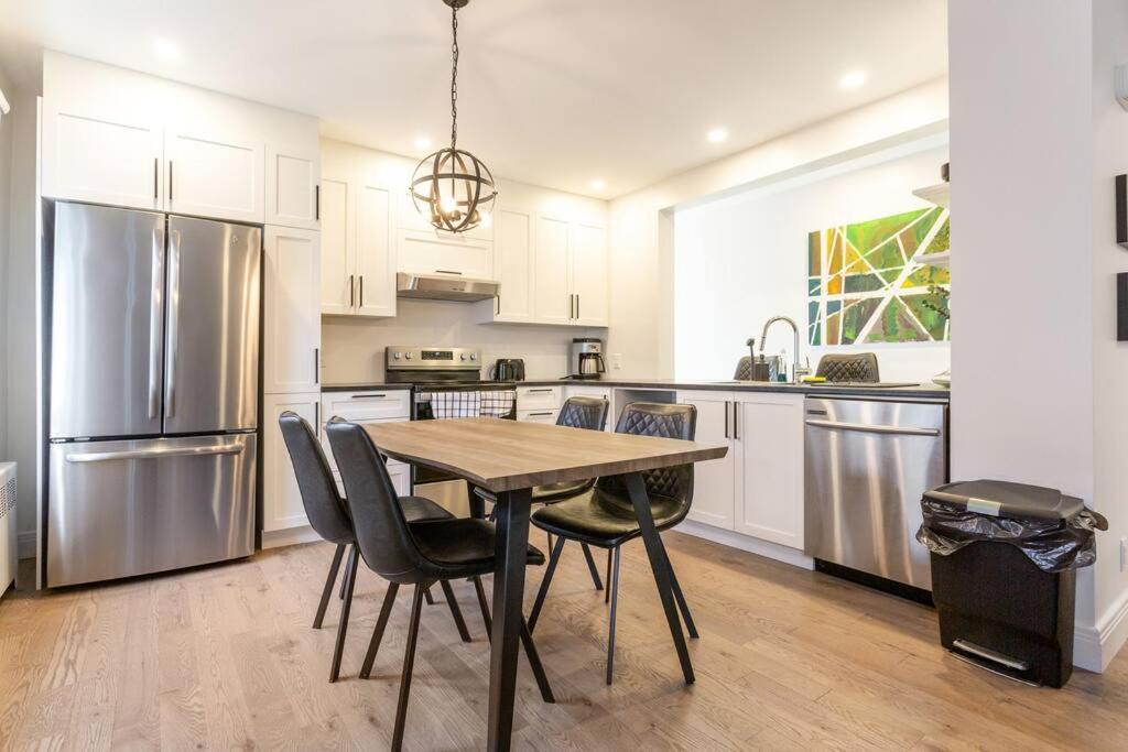 Free Parking, Beautiful 4 1/2- 2 Bedroom Apartment Montréal Exterior foto