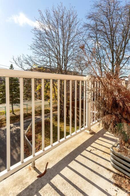 Free Parking, Beautiful 4 1/2- 2 Bedroom Apartment Montréal Exterior foto